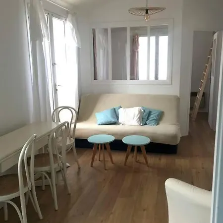 Apartment Appt 2 Chambres Centre Historique 50m De La Mer !